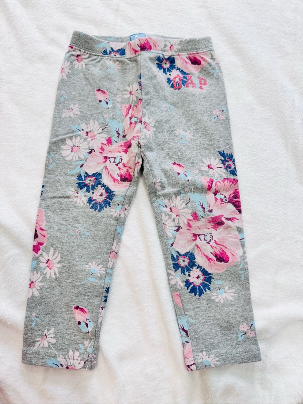GAP Gray Floral Leggings with Pink & Blue Flower Design